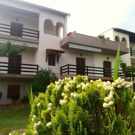 Athina Vourvourou Apartments Extérieur photo