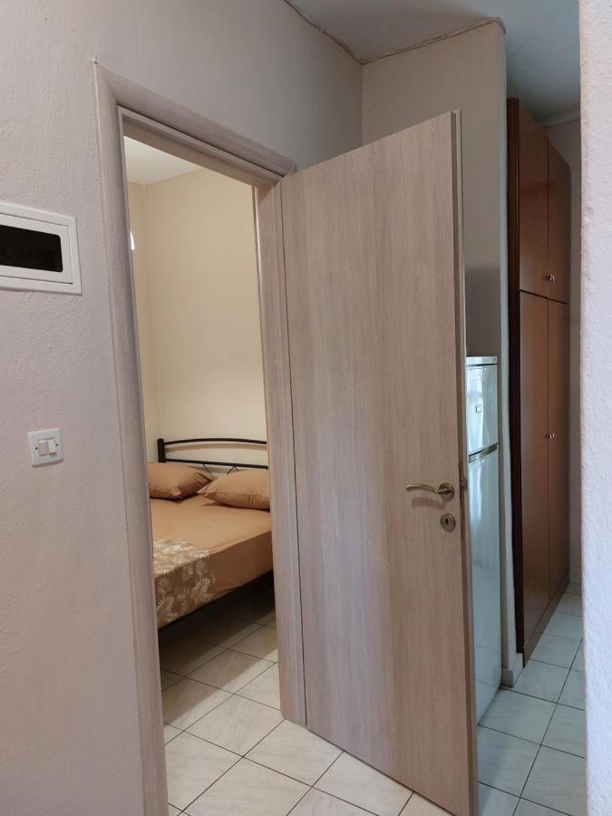 Athina Vourvourou Apartments Extérieur photo