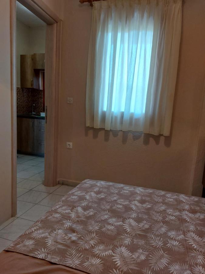 Athina Vourvourou Apartments Extérieur photo